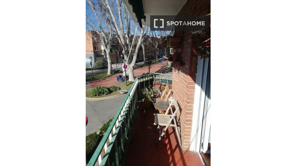 Apartment Madrid, 2 beds, 75m² — photo 2