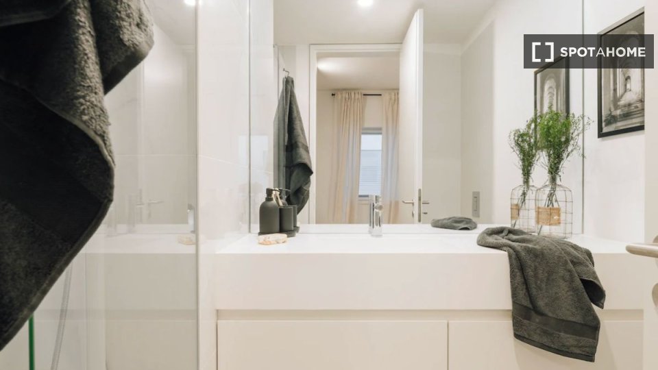 Apartment Lisbon, 2 beds — photo 3