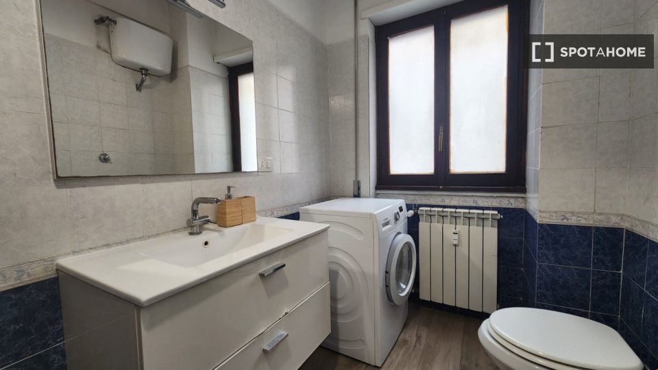 Double room Rome, 6 beds — photo 35