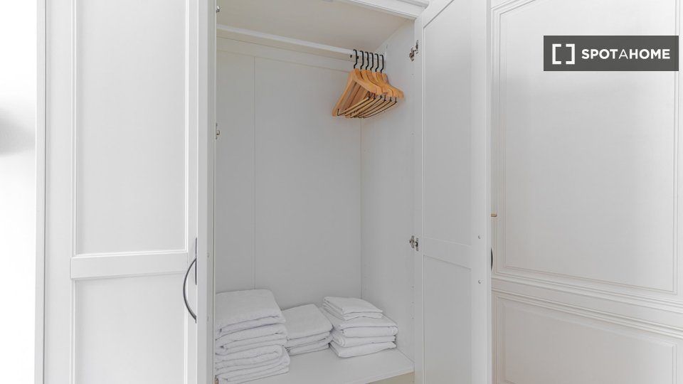 Apartment Vienna, 3 beds, 162m² — photo 19