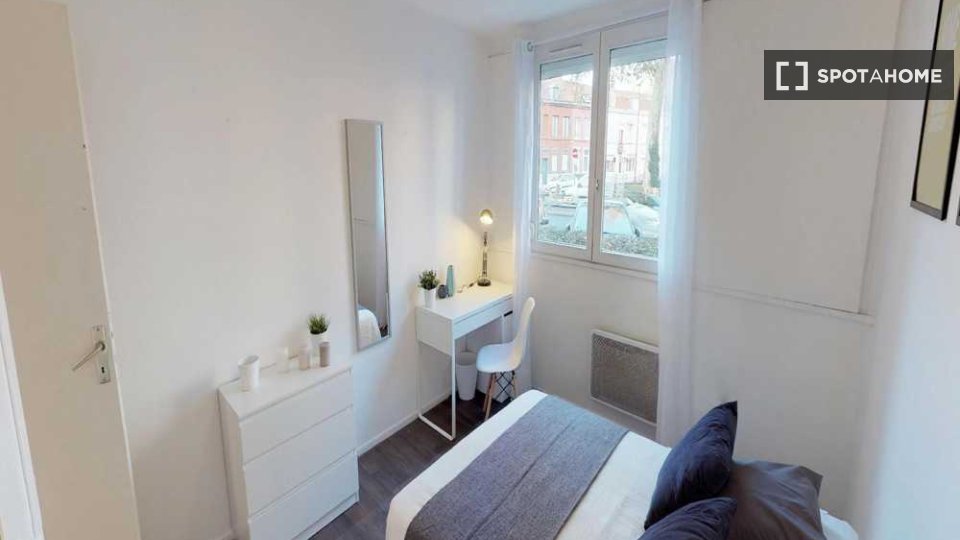 Double room Lille, 4 beds, 70m² — photo 19