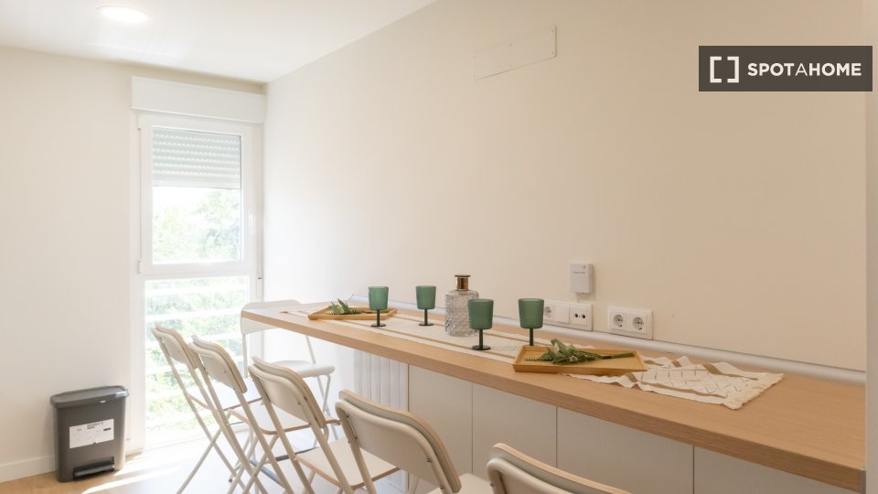 Double room Madrid, 6 beds, 200m² — photo 7