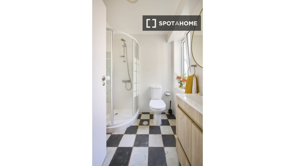 Apartment mono Lisbon, 40m² — photo 7