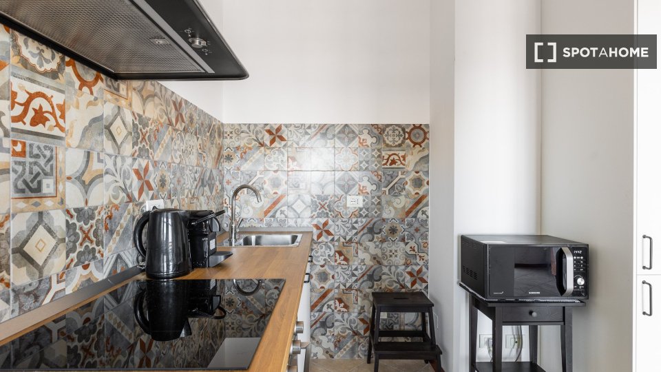Apartment Bologna, 1 bed — photo 7