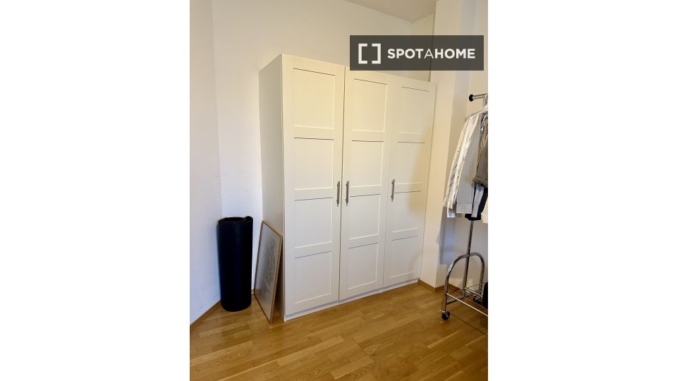 Apartment Berlin, 1 bed, 75m² — photo 9