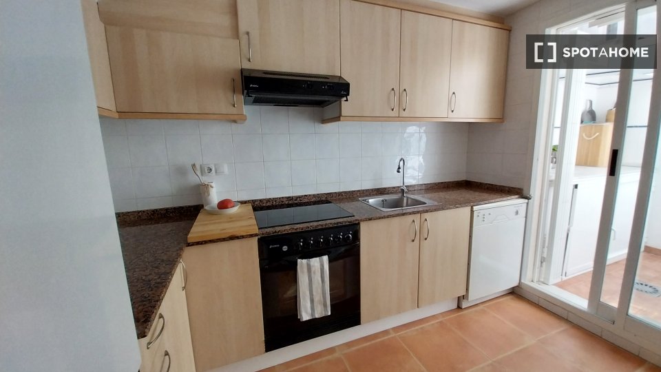 Apartment Valencia, 2 beds, 115m² — photo 10