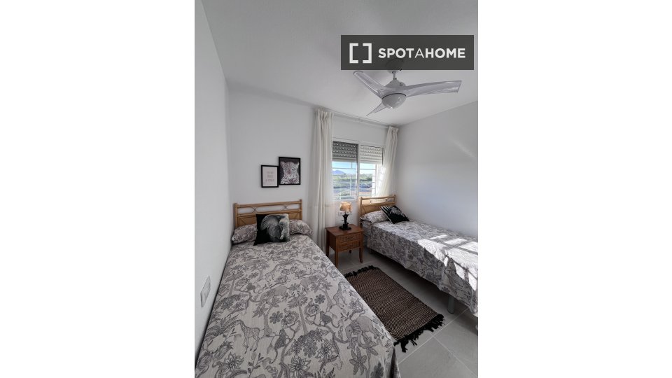 Double room Cartagena, 3 beds, 90m² — photo 10