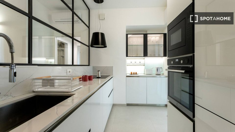Apartment Milan, 2 beds, 85m² — photo 1