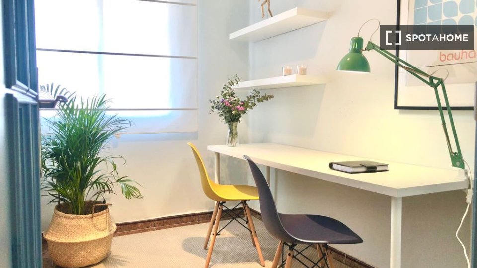 Apartment Valencia, 2 beds, 84m² — photo 2