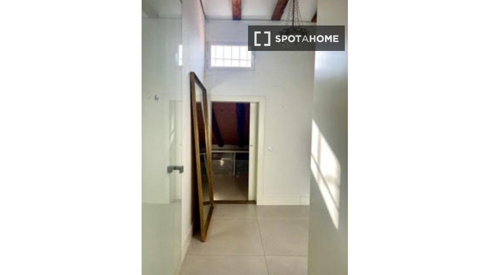 Apartment Madrid, 2 beds — photo 4