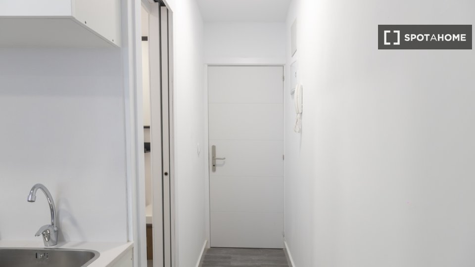 Apartment mono Madrid, 23m² — photo 22