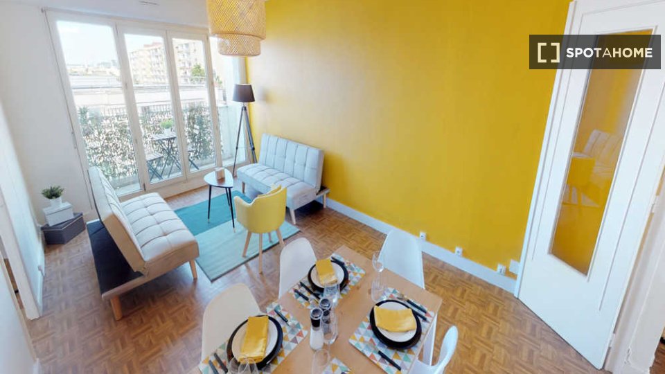 Double room Paris, 4 beds, 90m² — photo 12