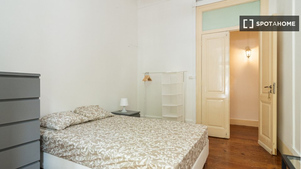 Double room Lisbon, 11 beds — photo 6