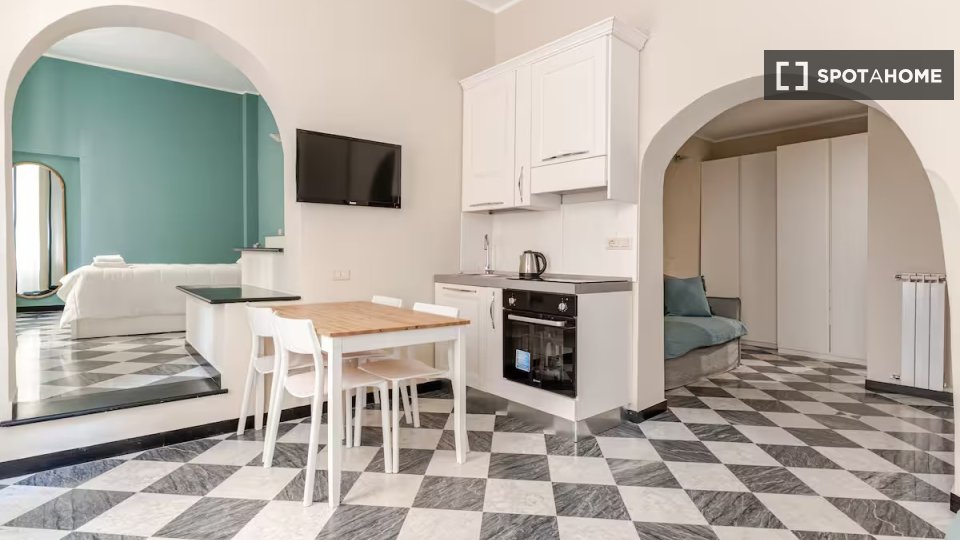 Apartment Genoa, 1 bed — photo 16