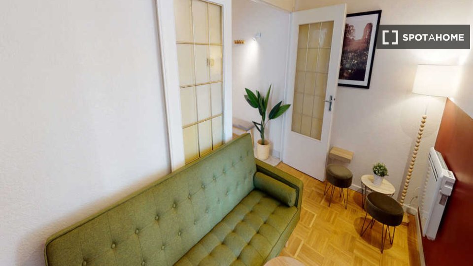 Double room Lyon, 5 beds, 90m² — photo 3