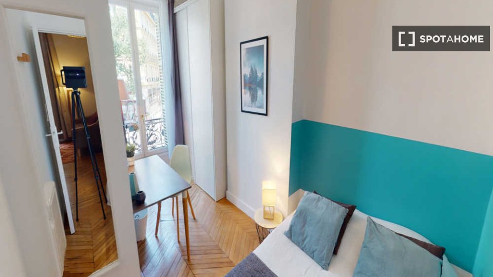 Double room Paris, 4 beds, 100m² — photo 26