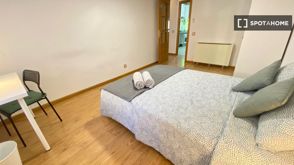 Double room Madrid, 4 beds — photo 18