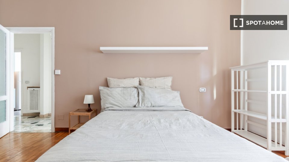 Double room Milan, 3 beds, 97m² — photo 3