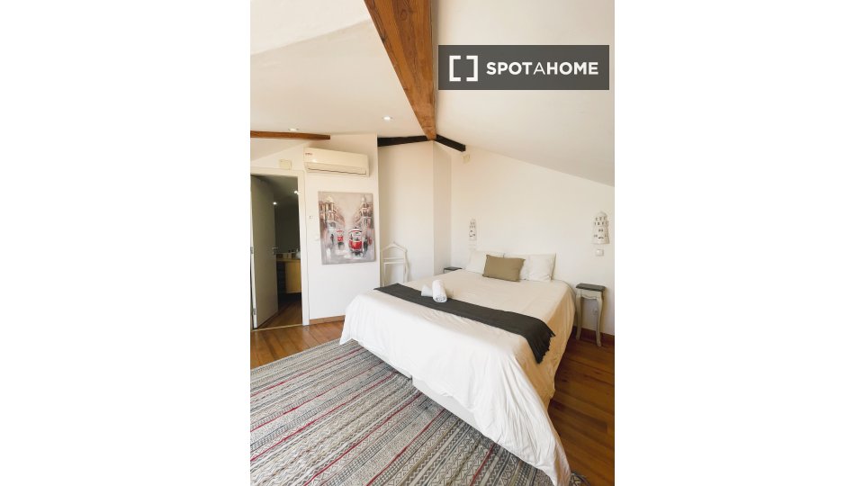 Apartment Lisbon, 2 beds — photo 12