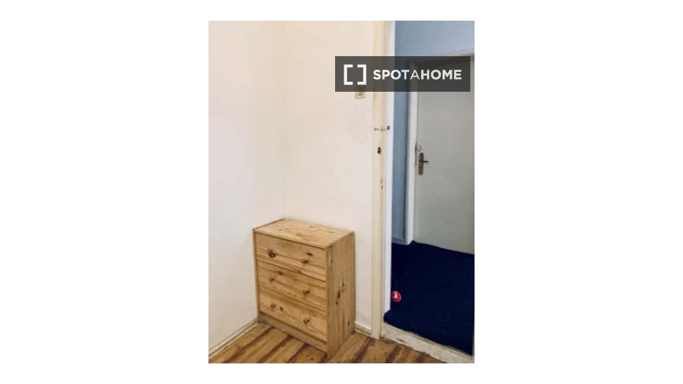 Double room Lisbon, 9 beds — photo 28