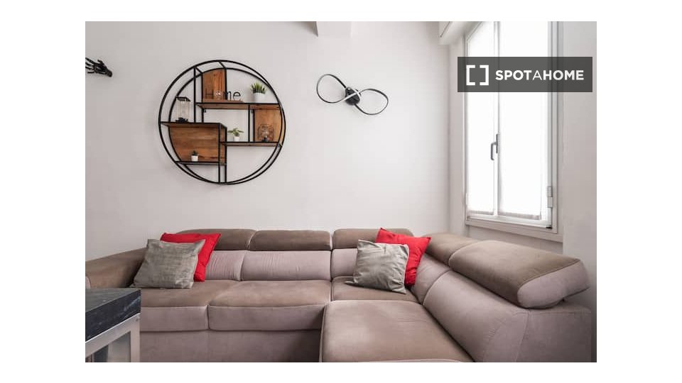 Apartment Milan, 1 bed — photo 1