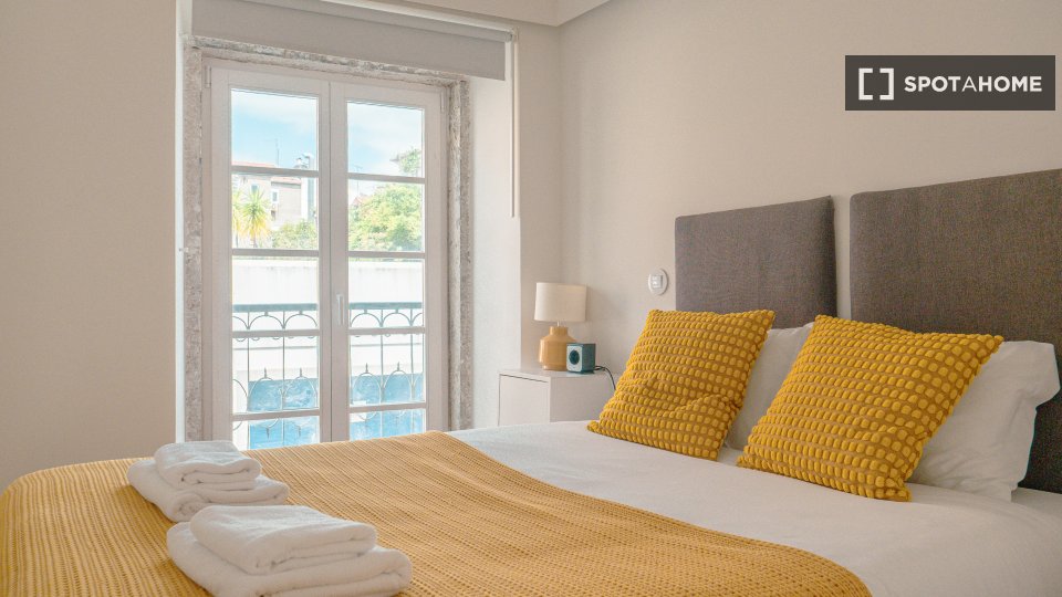 Apartment Lisbon, 1 bed, 78m² — photo 3