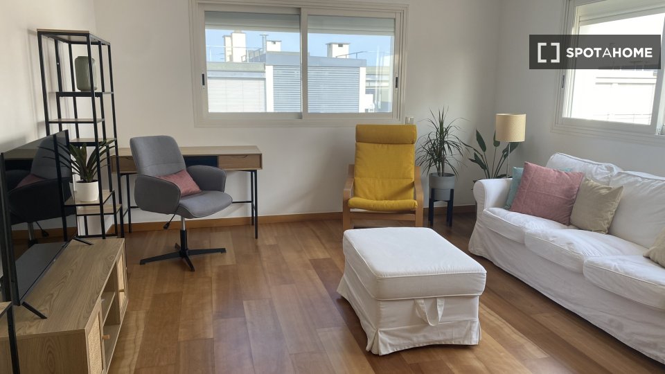 Apartment mono Lisbon, 67m² — photo 9