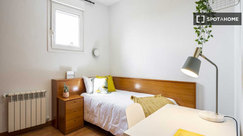 Double room Madrid, 12 beds — photo 58