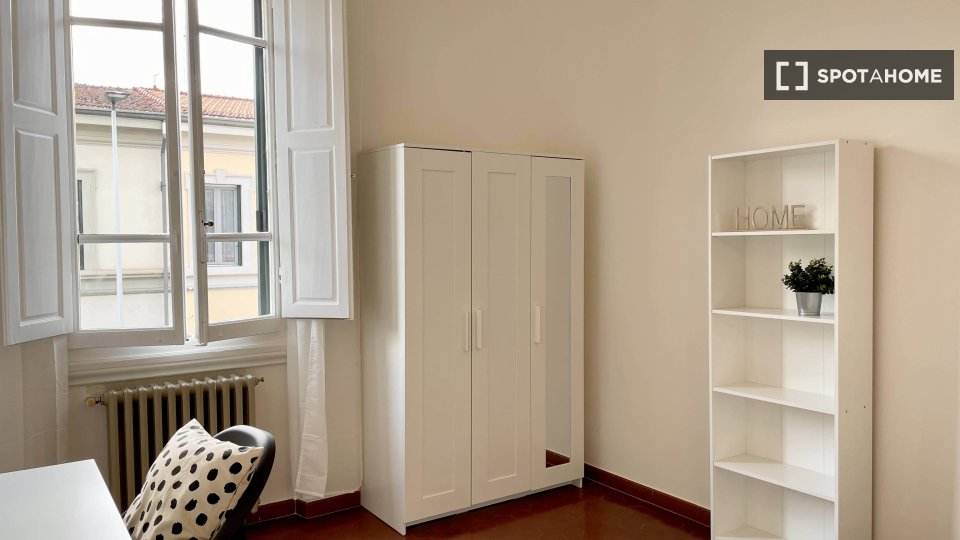 Double room Florence, 5 beds — photo 16