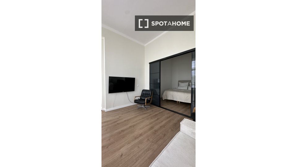 Apartment Berlin, 2 beds, 56m² — photo 11