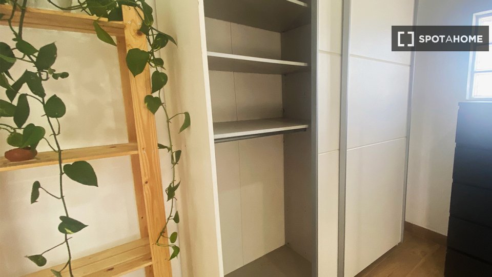 Apartment mono Lisbon, 35m² — photo 11