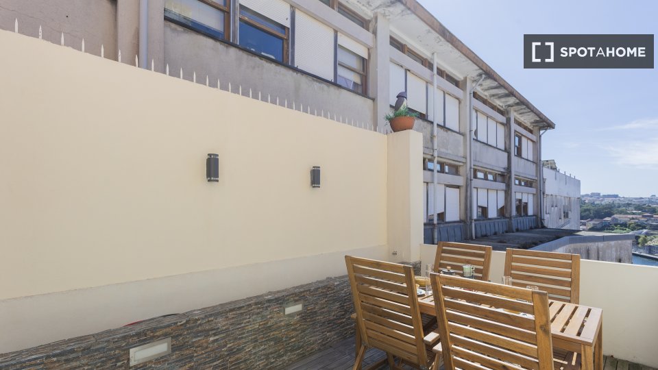 Apartment Porto, 3 beds, 95m² — photo 6