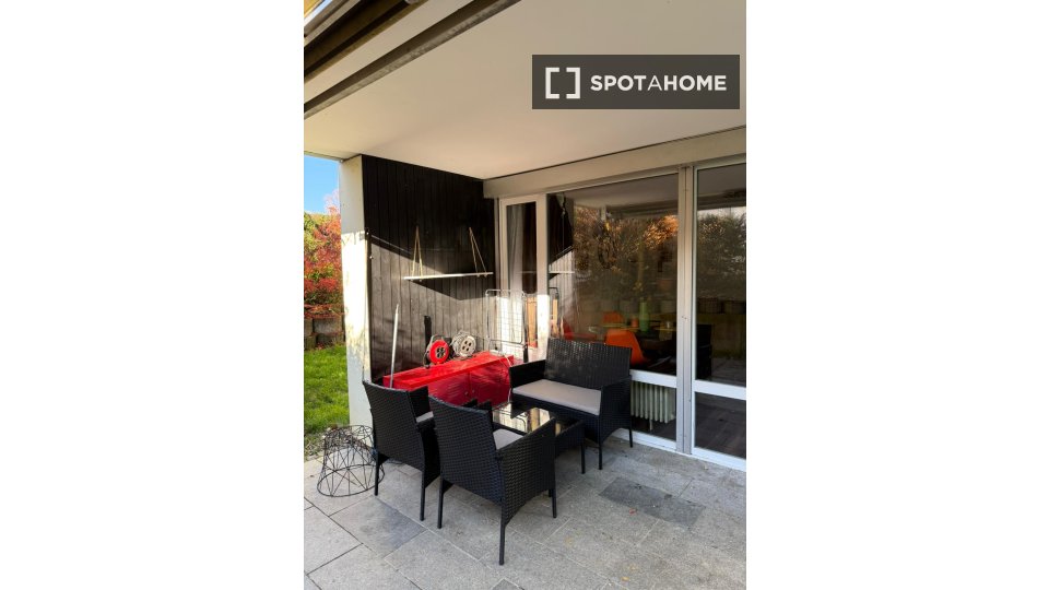 Apartment Stuttgart, 2 beds, 60m² — photo 12