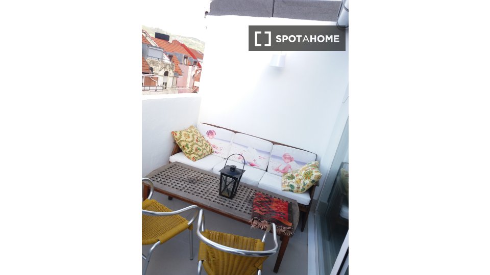 Double room Bilbao, 1 bed, 80m² — photo 10