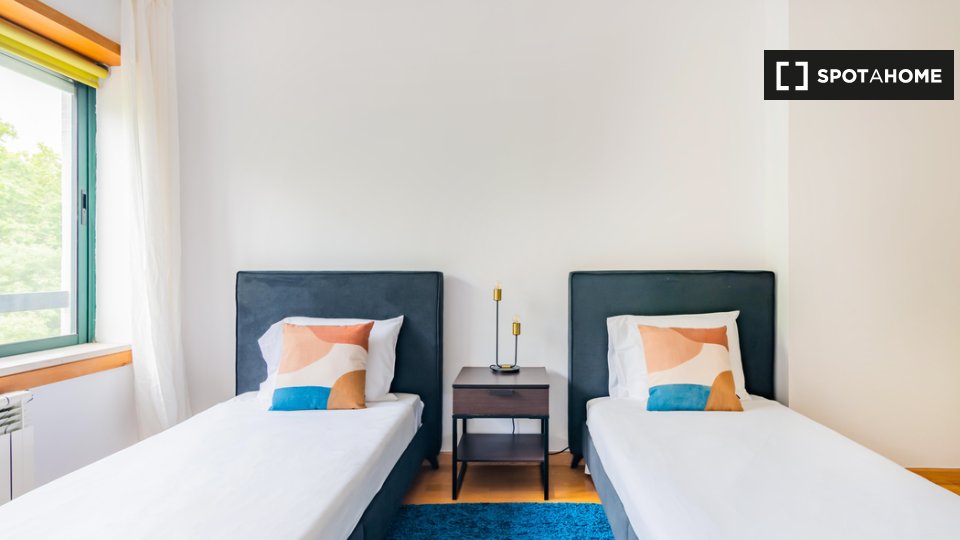 Apartment Lisbon, 3 beds — photo 19