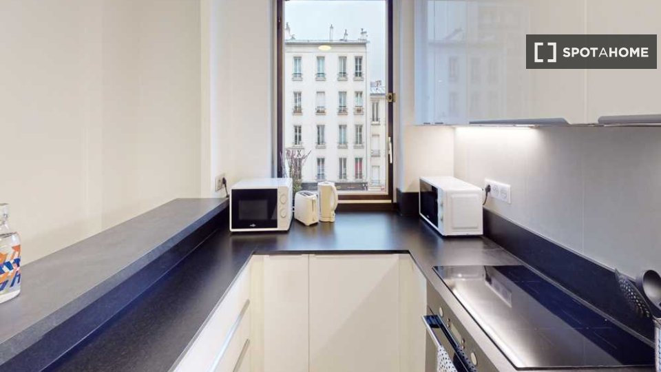 Double room Paris, 5 beds, 120m² — photo 16