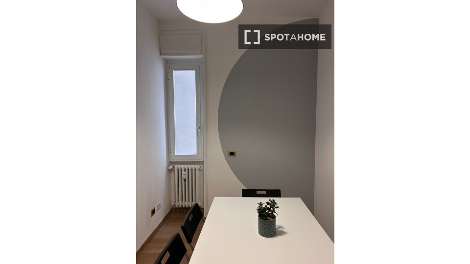 Double room Brescia, 5 beds — photo 15