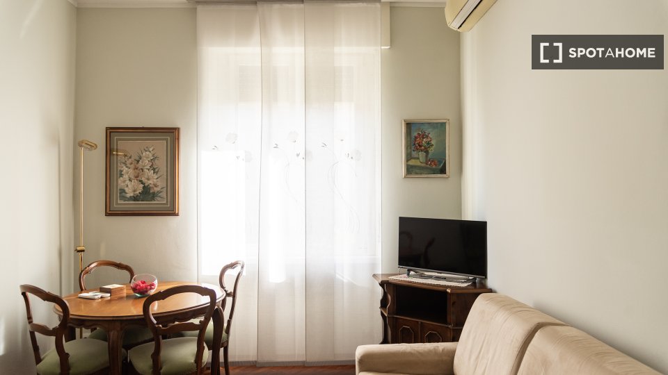 Apartment Milan, 1 bed, 60m² — photo 4