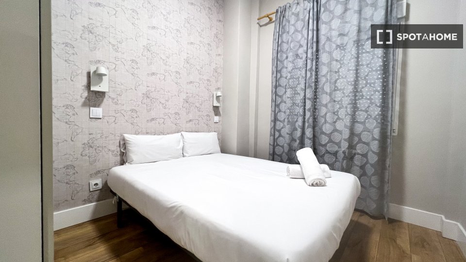 Apartment Madrid, 2 beds, 65m² — photo 11