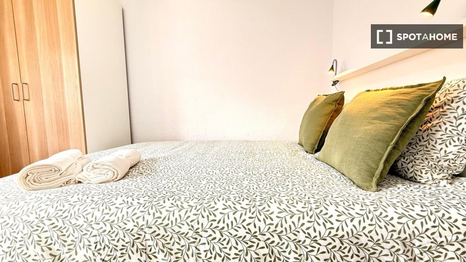 Double room Madrid, 4 beds — photo 5