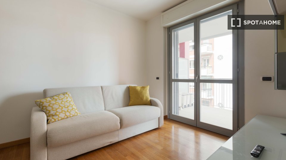 Apartment Milan, 1 bed, 55m² — photo 13