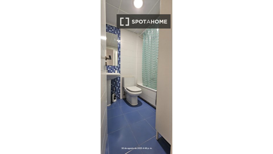 Apartment Valencia, 2 beds, 70m² — photo 19