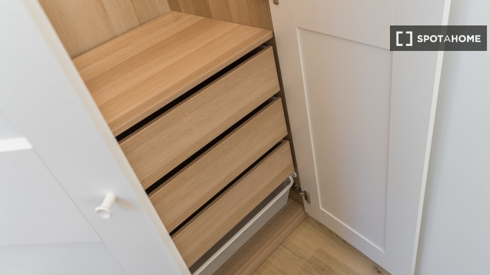 Double room Madrid, 6 beds — photo 17