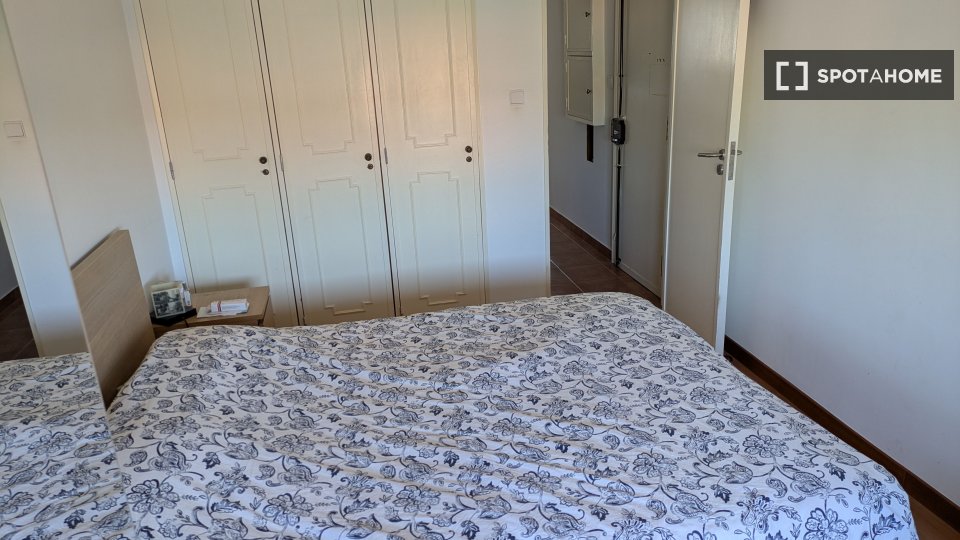 Apartment mono Lisbon, 55m² — photo 19