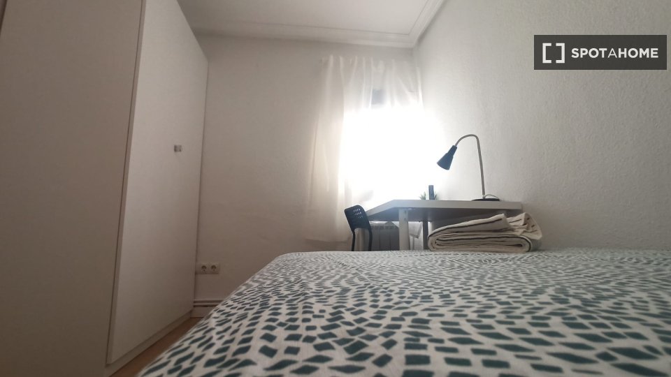 Camera doppia Madrid, 4 camere — foto 18