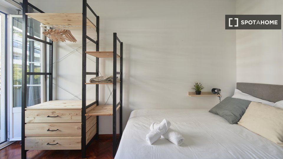 Double room Lisbon, 7 beds, 200m² — photo 7