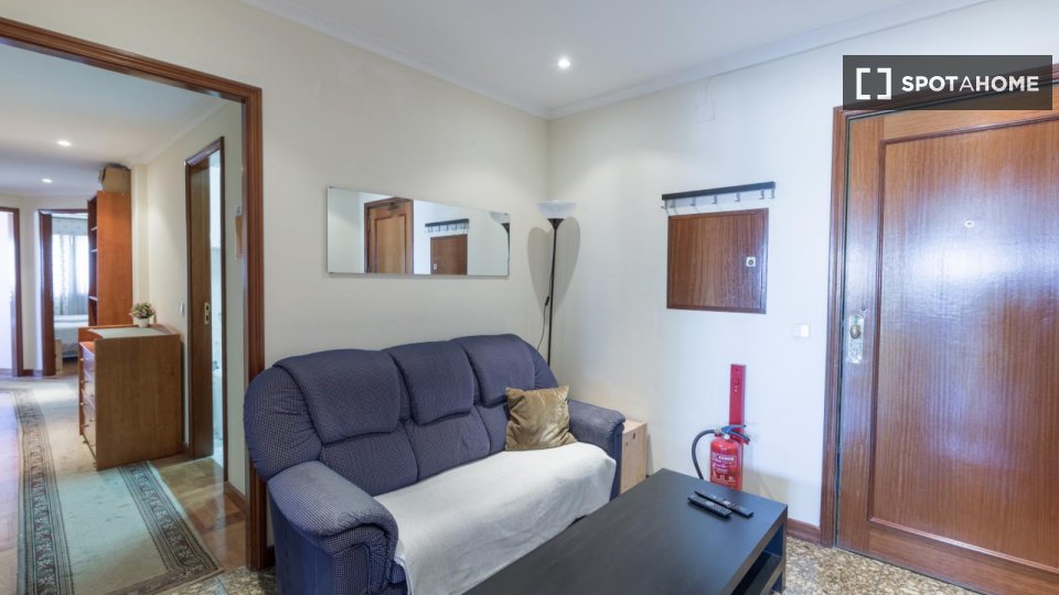 Double room Porto, 5 beds, 115m² — photo 4