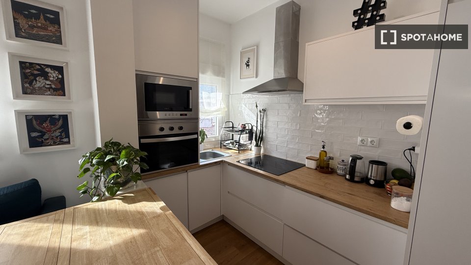 Apartment Madrid, 1 bed, 70m² — photo 8