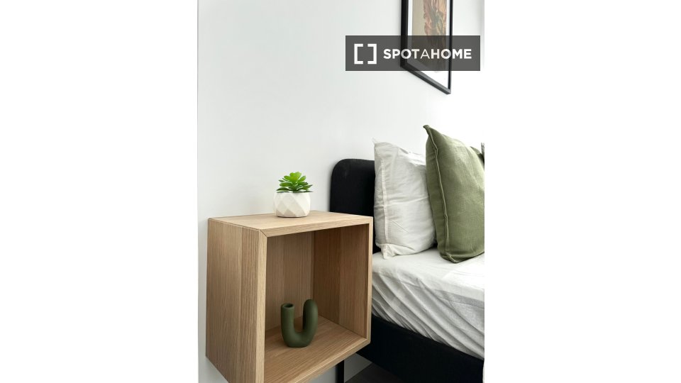 Double room Madrid, 7 beds — photo 9