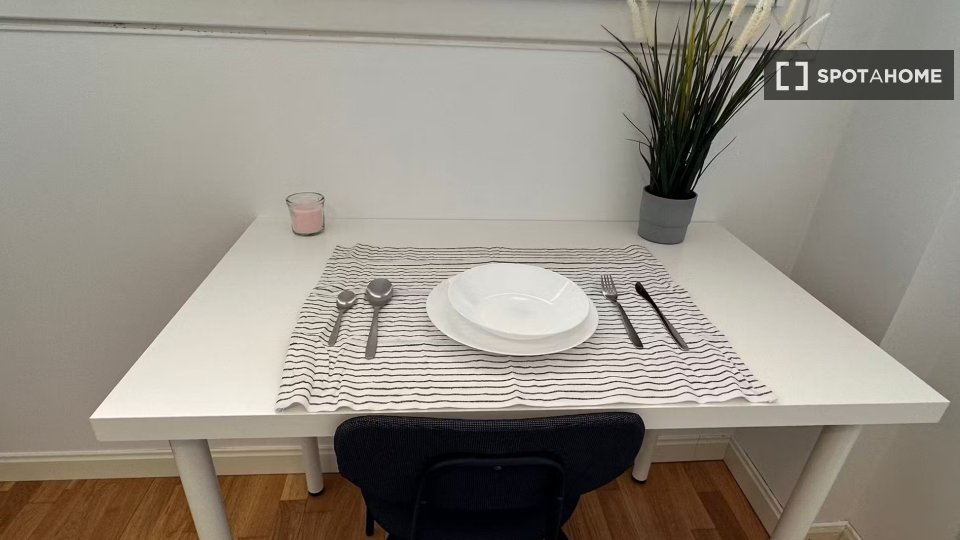 Double room Madrid, 4 beds — photo 14